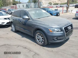 2010 Audi Q5 Premium Plus with VIN WA1LKAFP7AA074944, listed as a IAAI auction lot 42776108 with 186,895 mi miles and . Bid and sale history available at DreamBid. Image 1.
