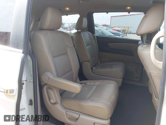 2011 Honda Odyssey EX-L with VIN 5FNRL5H60BB026171, listed as a IAAI auction lot 42511296 with 288,827 mi miles and . Bid and sale history available at DreamBid. Image 8.