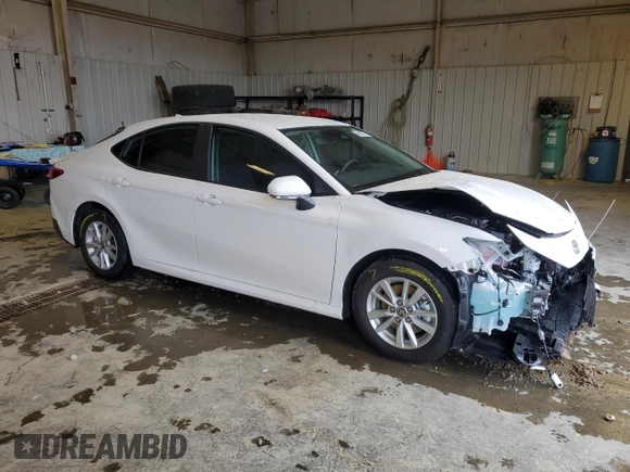 2025 Toyota Camry LE with VIN 4T1DAACK4SU048688, listed as a Copart auction lot 48295745 with 9,999 mi miles and Salvage Title. Bid and sale history available at carsss.com. Image 4.