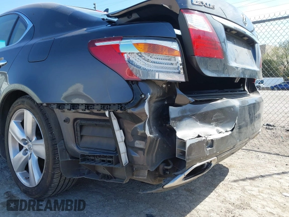 2010 Lexus LS 460 with VIN JTHBL5EF3A5099023, listed as a IAAI auction lot 41865321 with 136,845 mi miles and . Bid and sale history available at DreamBid. Image 20.