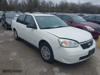 2006 Chevrolet Malibu LS w/1LS with VIN 1G1ZS51FX6F145921, listed as a IAAI auction lot 41573868 with 230,933 mi miles. Bid and sale history available at carsss.com. Image 1.