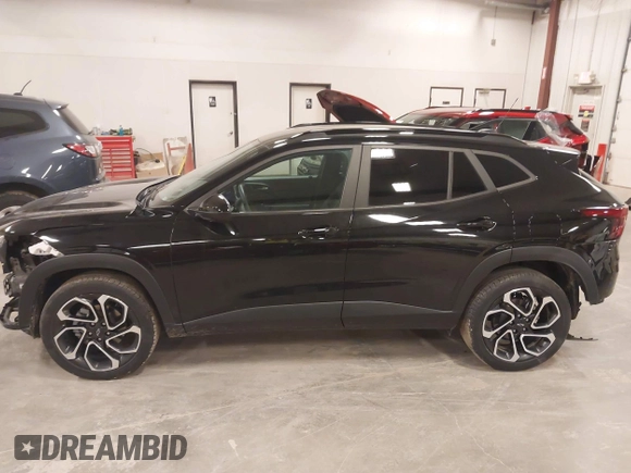 2024 Chevrolet Trax 2RS with VIN KL77LJE23RC010648, listed as a IAAI auction lot 41883737 with 30,141 mi miles and . Bid and sale history available at DreamBid. Image 14.