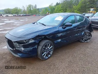 2020 Mazda 3 z VIN JM1BPALM1L1158967, wystawiony jako IAAI lot #42196832 z przebiegiem 43 519 mil mil oraz . Historia ofert i sprzedaży dostępna na DreamBid. Obrazek 2.