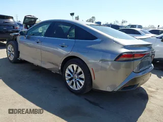 2021 Toyota Mirai XLE with VIN JTDAAAAAXMA002000, listed as a IAAI auction lot 42207752 with 33,017 mi miles and . Bid and sale history available at DreamBid. Image 3.