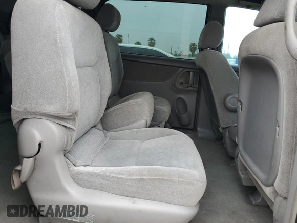 2004 Toyota Sienna CE with VIN 5TDZA23C64S134357, listed as a Copart auction lot 53496185 with 269,287 mi miles and Clean Title. Bid and sale history available at carsss.com. Image 11.