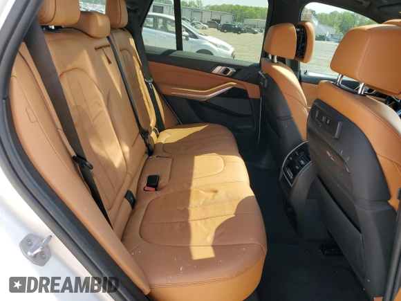 2019 BMW X5 xDrive40i z VIN 5UXCR6C50KLL13255, wystawiony jako Copart lot #52546675 z przebiegiem 80 686 mil mil oraz Szkoda całkowita • Salvage title. Historia ofert i sprzedaży dostępna na DreamBid. Obrazek 11.