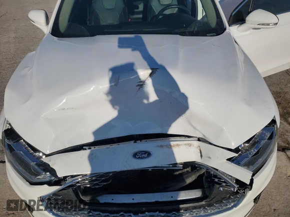 2020 Ford Fusion Titanium with VIN 3FA6P0D98LR176335, listed as a Copart auction lot 55323275 with 76,572 mi miles and Salvage title. Bid and sale history available at DreamBid. Image 11.