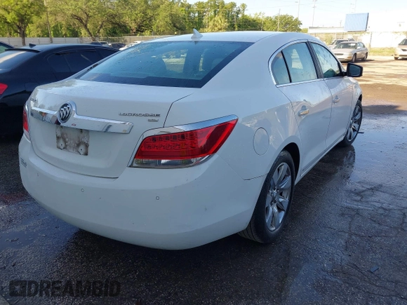 2011 Buick LaCrosse CXL with VIN 1G4GC5ED1BF355558, listed as a IAAI auction lot 41950822 with 279,381 mi miles. Bid and sale history available at carsss.com. Image 4.