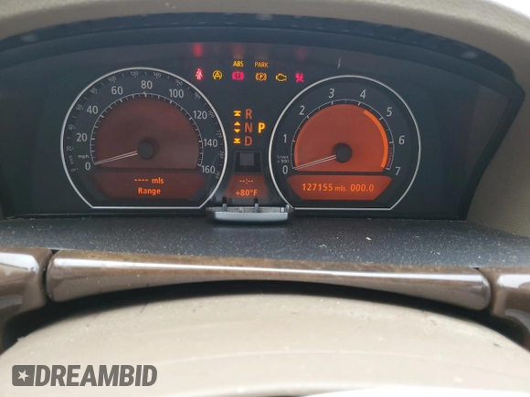 2008 BMW 7 Series 750Li with VIN WBAHN83588DT81267, listed as a Copart auction lot 70256964 with 127,155 mi miles and Salvage Title. Bid and sale history available at DreamBid. Image 9.