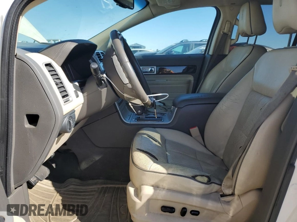 2008 Lincoln MKX with VIN 2LMDU68C88BJ02583, listed as a Copart auction lot 47317575 with 192,958 mi miles and Clean Title. Bid and sale history available at DreamBid. Image 7.