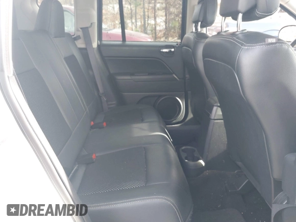 2017 Jeep Compass 75th Anniversary Edition with VIN 1C4NJDBB5HD127582, listed as a IAAI auction lot 41098124 with 83,564 mi miles. Bid and sale history available at carsss.com. Image 8.