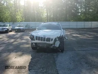2019 Jeep Cherokee Altitude с VIN 1C4PJMLX6KD301833, выставлен на аукционе Copart как лот 58060415 с пробегом 78 328 миль миль и Списание • Salvage title. История ставок и продаж доступна на DreamBid. Изображение 14.