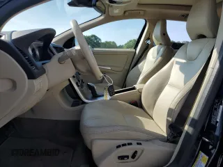 2013 Volvo XC60 3.2L с VIN YV4952DLXD2412099, выставлен на аукционе Copart как лот 54785685 с пробегом 133 231 миль миль и Списание • Salvage title. История ставок и продаж доступна на DreamBid. Изображение 7.