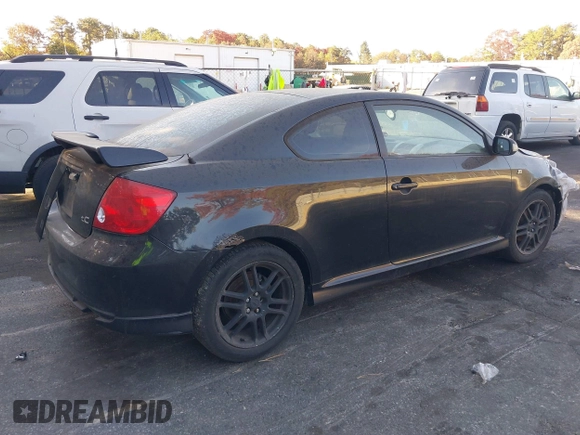 2005 Scion tC z VIN JTKDE177850038720, wystawiony jako IAAI lot #40710952 z przebiegiem 222 386 mil mil oraz . Historia ofert i sprzedaży dostępna na DreamBid. Obrazek 4.