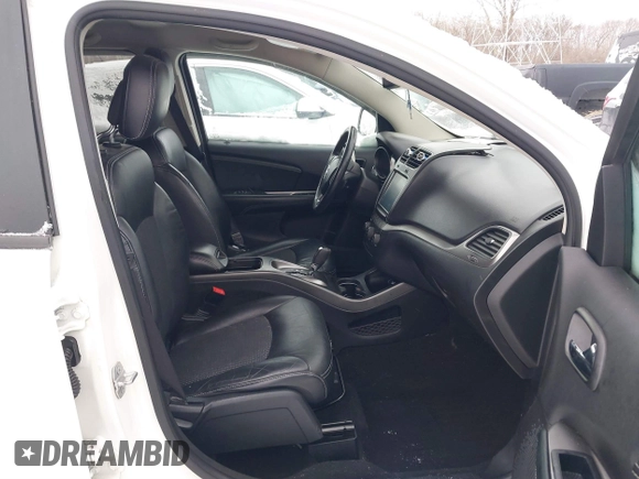 2016 Dodge Journey Crossroad z VIN 3C4PDCGG9GT213551, wystawiony jako IAAI lot #41226091 z przebiegiem 117 789 mil mil oraz . Historia ofert i sprzedaży dostępna na DreamBid. Obrazek 5.