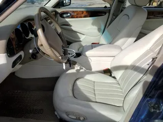 2003 Jaguar XJ 8 z VIN SAJDA14C13LF51313, wystawiony jako Copart lot #42750105 z przebiegiem Nie podano mil oraz Czysty tytuł • Clean title. Historia ofert i sprzedaży dostępna na DreamBid. Obrazek 7.