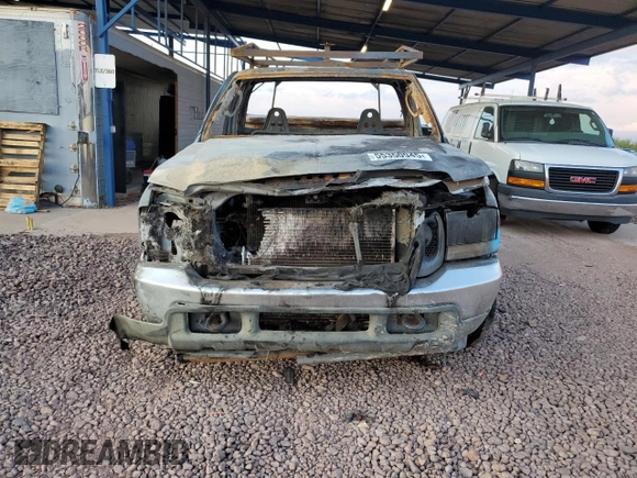 2003 Ford F-250 XL with VIN 3FTNF20L23MB33841, listed as a Copart auction lot 55350945 with Not provided miles and Salvage title. Bid and sale history available at DreamBid. Image 5.