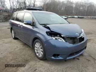 2013 Toyota Sienna XLE with VIN 5TDDK3DC5DS056097, listed as a Copart auction lot 89021805 with Not Provided miles and Salvage Title. Bid and sale history available at carsss.com. Image 4.