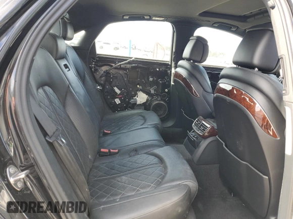 2013 Audi A8 3.0L z VIN WAUAGAFD3DN001326, wystawiony jako Copart lot #88724985 z przebiegiem 89 859 mil mil oraz Szkoda całkowita • Salvage title. Historia ofert i sprzedaży dostępna na DreamBid. Obrazek 10.