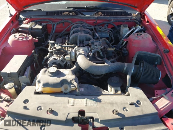 2009 Ford Mustang with VIN 1ZVHT80N595126484, listed as a IAAI auction lot 41226847 with 117,273 mi miles and . Bid and sale history available at carsss.com. Image 10.