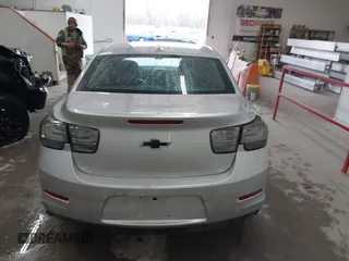2014 Chevrolet Malibu LT with VIN 1G11C5SL2EF273583, listed as a IAAI auction lot 41721316 with 194,373 mi miles and . Bid and sale history available at DreamBid. Image 16.