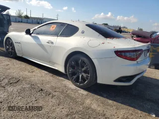 2015 Maserati GranTurismo MC with VIN ZAM45VLA5F0152820, listed as a Copart auction lot 64571614 with 0 mi miles and Salvage Title. Bid and sale history available at carsss.com. Image 2.