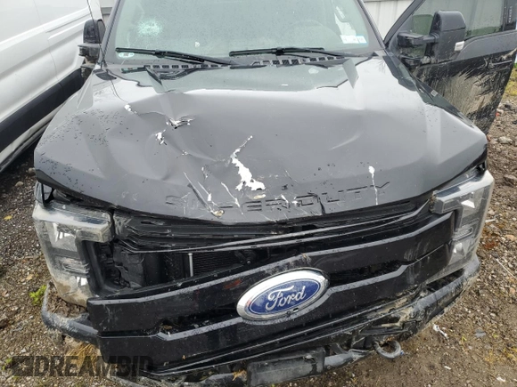 2019 Ford F-250 XL z VIN 1FT7W2B64KEF47241, wystawiony jako Copart lot #59887175 z przebiegiem 66 942 mil mil oraz Szkoda całkowita • Salvage title. Historia ofert i sprzedaży dostępna na DreamBid. Obrazek 11.