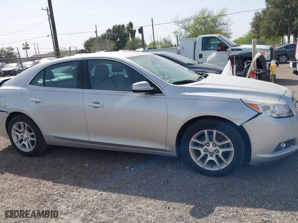 2013 Chevrolet Malibu ECO with VIN 1G11F5RR4DF104438, listed as a IAAI auction lot 41727935 with 91,533 mi miles. Bid and sale history available at carsss.com. Image 13.