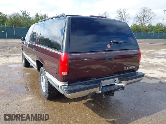 1997 Chevrolet Suburban with VIN 3GNFK16R8VG144969, listed as a IAAI auction lot 42070555 with 197,580 mi miles and . Bid and sale history available at DreamBid. Image 3.