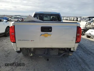 2019 Chevrolet Colorado 4WD LT with VIN 1GCHTCEN0K1119955, listed as a Copart auction lot 83905044 with 105,721 mi miles and Salvage Title. Bid and sale history available at carsss.com. Image 6.