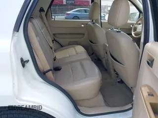 2008 Ford Escape Limited with VIN 1FMCU94178KD75081, listed as a IAAI auction lot 41954169 with 141,570 mi miles. Bid and sale history available at carsss.com. Image 8.