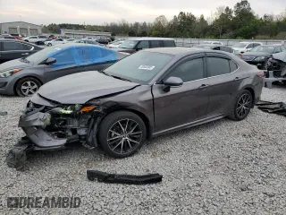 2024 Toyota Camry SE with VIN 4T1S11AK5RU900356, listed as a Copart auction lot 50582005 with 10,701 mi miles and Salvage Title. Bid and sale history available at carsss.com. Image 1.