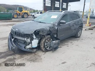 2021 Jeep Cherokee Altitude с VIN 1C4PJMLBXMD148283, выставлен на аукционе IAAI как лот 41956141 с пробегом 49 115 миль миль и . История ставок и продаж доступна на DreamBid. Изображение 17.