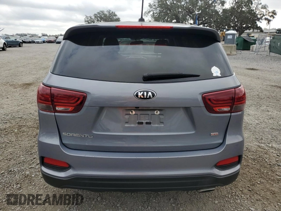 2020 Kia Sorento LX with VIN 5XYPG4A37LG643258, listed as a Copart auction lot 46093245 with 122,379 mi miles and Salvage Title. Bid and sale history available at carsss.com. Image 6.