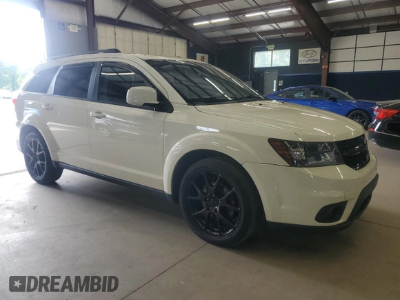 2016 Dodge Journey R/T with VIN 3C4PDCEG0GT207480, listed as a Copart auction lot 61354645 with 101,694 mi miles and Clean title. Bid and sale history available at DreamBid. Image 4.