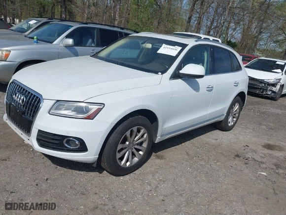 2015 Audi Q5 Premium Plus with VIN WA1LFAFPXFA029430, listed as a IAAI auction lot 41934036 with 115,538 mi miles. Bid and sale history available at carsss.com. Image 2.