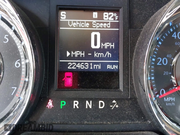 2016 Chrysler Town & Country Touring with VIN 2C4RC1BG5GR149731, listed as a IAAI auction lot 42127879 with 224,631 mi miles. Bid and sale history available at carsss.com. Image 16.