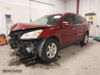 2010 Chevrolet Traverse LT w/1LT with VIN 1GNLRFED5AS141211, listed as a IAAI auction lot 41407190 with 189,101 mi miles. Bid and sale history available at carsss.com. Image 22.