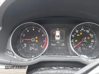 2017 Volkswagen Passat SE z VIN 1VWGT7A35HC052769, wystawiony jako IAAI lot #41687009 z przebiegiem 59 791 mil mil oraz . Historia ofert i sprzedaży dostępna na DreamBid. Obrazek 7.