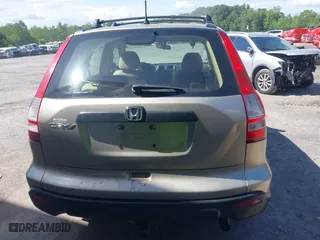 2008 Honda CR-V LX with VIN JHLRE48388C013753, listed as a IAAI auction lot 39463485 with 168,070 mi miles. Bid and sale history available at carsss.com. Image 17.