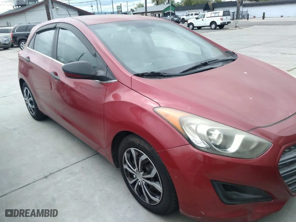 2016 Hyundai Elantra GT with VIN KMHD35LH4GU252193, listed as a IAAI auction lot 42071921 with 143,268 mi miles. Bid and sale history available at carsss.com. Image 1.
