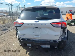 2022 Ford Escape Titanium with VIN 1FMCU9J93NUA99685, listed as a IAAI auction lot 41867437 with 36,987 mi miles and . Bid and sale history available at DreamBid. Image 6.