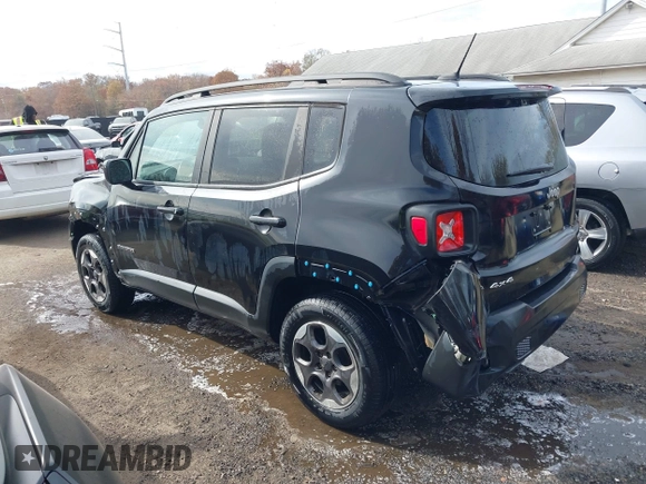 2015 Jeep Renegade Latitude with VIN ZACCJBBH2FPC25869, listed as a IAAI auction lot 40734359 with 128,475 mi miles. Bid and sale history available at carsss.com. Image 3.