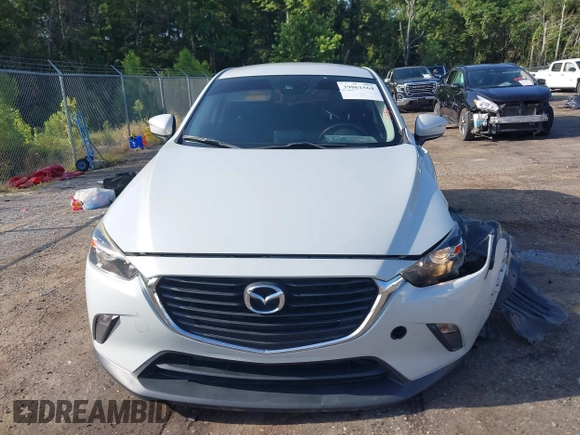 2018 Mazda CX-3 Touring with VIN JM1DKDC73J0319938, listed as a IAAI auction lot 39861564 with 117,199 mi miles. Bid and sale history available at carsss.com. Image 12.