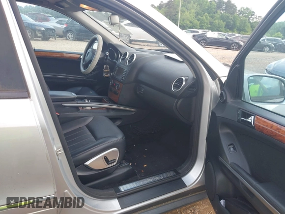 2008 Mercedes-Benz M 350 с VIN 4JGBB86E68A413949, выставлен на аукционе IAAI как лот 42452820 с пробегом 145 765 миль миль и . История ставок и продаж доступна на DreamBid. Изображение 5.