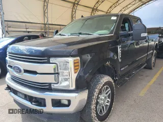 2019 Ford F-250 XL with VIN 1FT7W2BT0KED41596, listed as a IAAI auction lot 42727923 with 246,034 mi miles and . Bid and sale history available at DreamBid. Image 39.