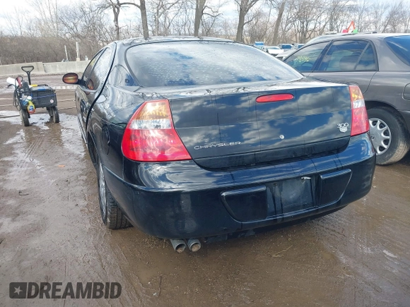 2002 Chrysler 300M M z VIN 2C3AE66G22H171560, wystawiony jako IAAI lot #41679346 z przebiegiem 225 972 mil mil oraz . Historia ofert i sprzedaży dostępna na DreamBid. Obrazek 3.