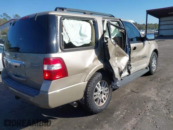 2008 Ford Expedition SSV with VIN 1FMFU15558LA15589, listed as a IAAI auction lot 41780500 with 207,045 mi miles and . Bid and sale history available at DreamBid. Image 4.