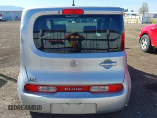 2011 Nissan Cube 1.8 SL with VIN JN8AZ2KR2BT205729, listed as a IAAI auction lot 42028429 with 98,694 mi miles. Bid and sale history available at carsss.com. Image 17.
