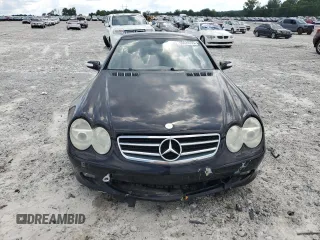 2005 Mercedes-Benz SL 500 z VIN WDBSK75F05F101325, wystawiony jako Copart lot #59639255 z przebiegiem Nie podano mil oraz Czysty tytuł • Clean title. Historia ofert i sprzedaży dostępna na DreamBid. Obrazek 5.